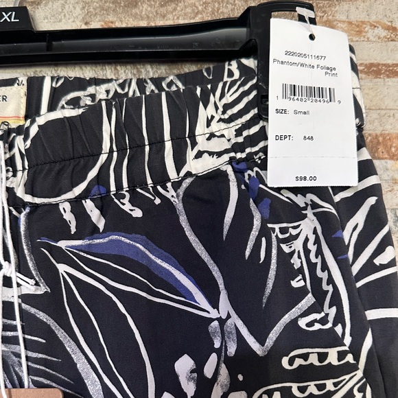 Marine Layer Black and White Botanical Print Pants - Picture 3 of 5